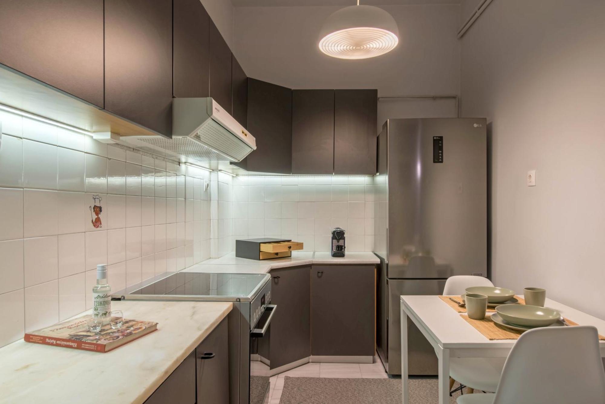 Empyrean Apartment Афіни Екстер'єр фото